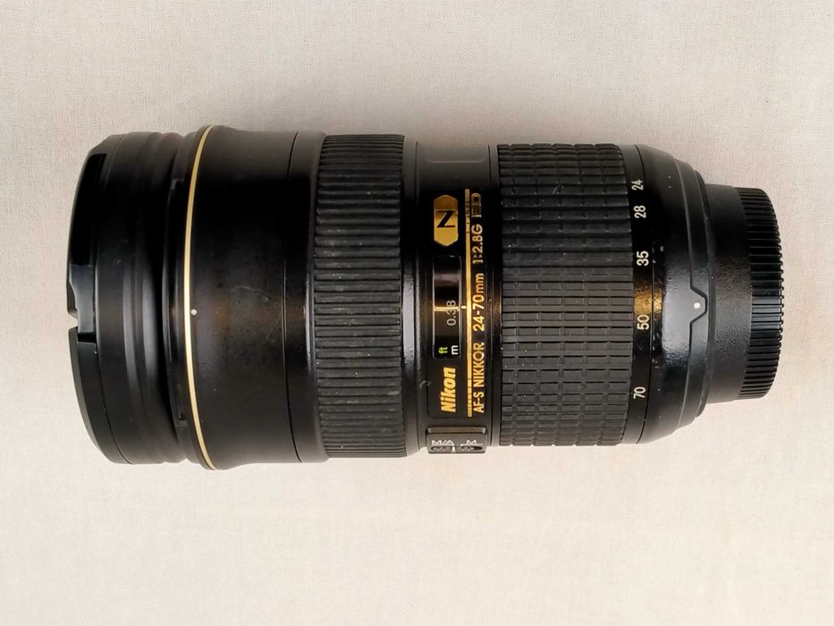 Nikon D700   Nikkor 24-70 2.8G ED