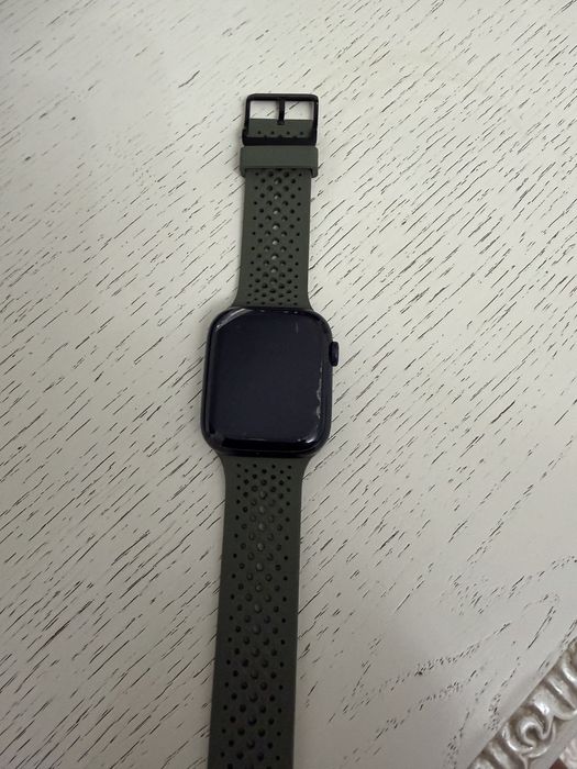 Продам Apple watch 8 series 45mm