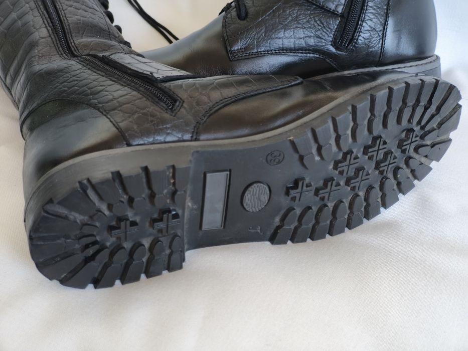 Ботуши естествена кожа, номер 39