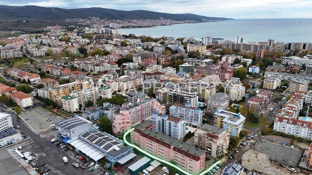 Продава се Двустаен апартамент в к.к. Слънчев бряг - 73 кв.м за 566 €/кв.м - Снимка #1