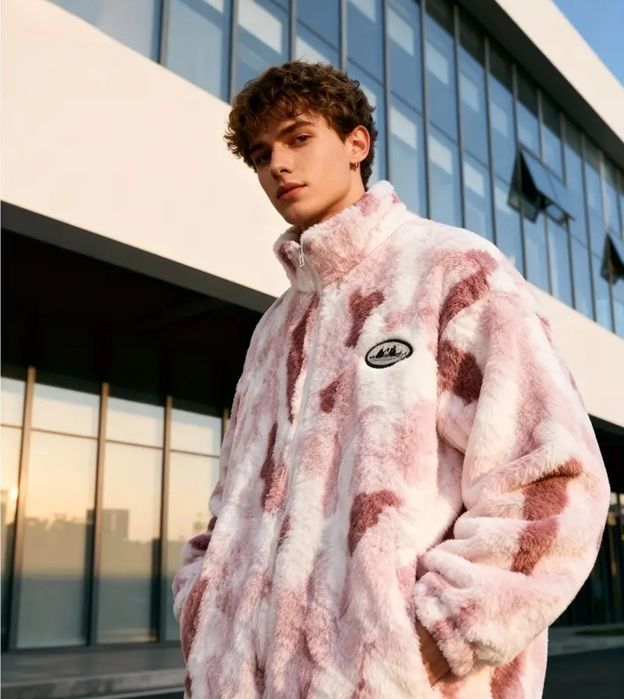 Кофта на замке розовая