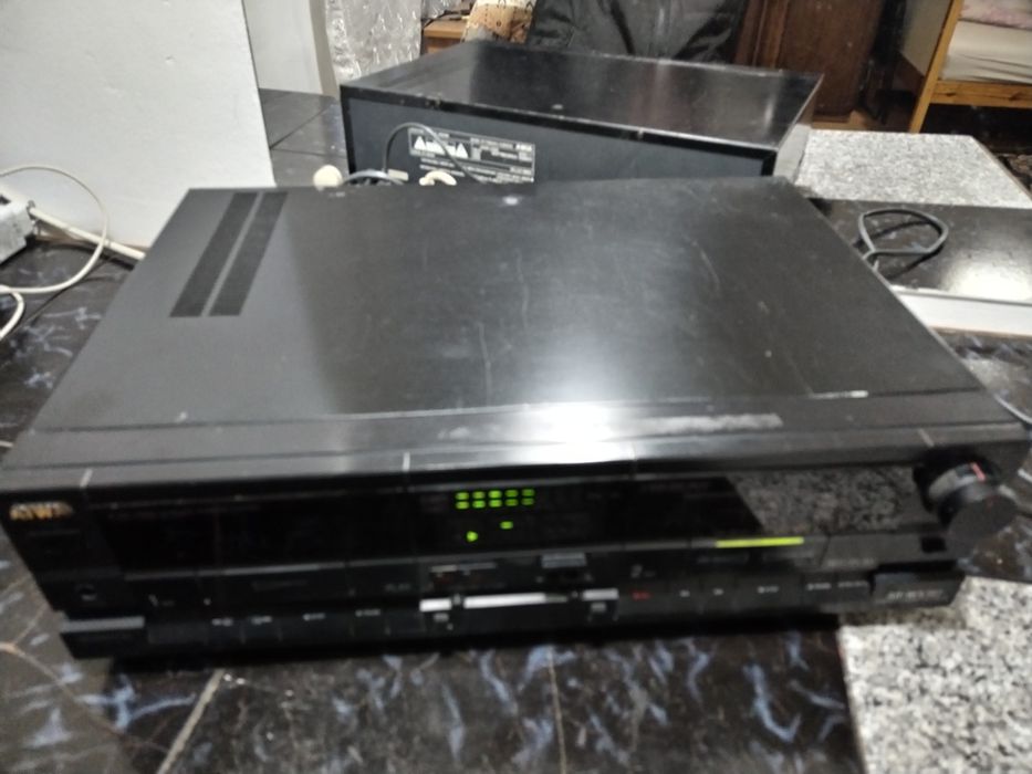 Dublu deck Aiwa model AD-Wx707