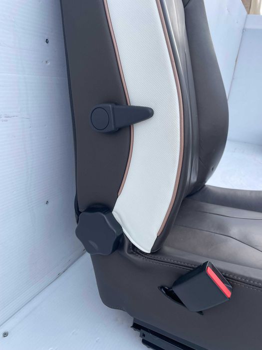 Scaun sofer stanga fata piele stare ca noua incalzire Renault Zoe