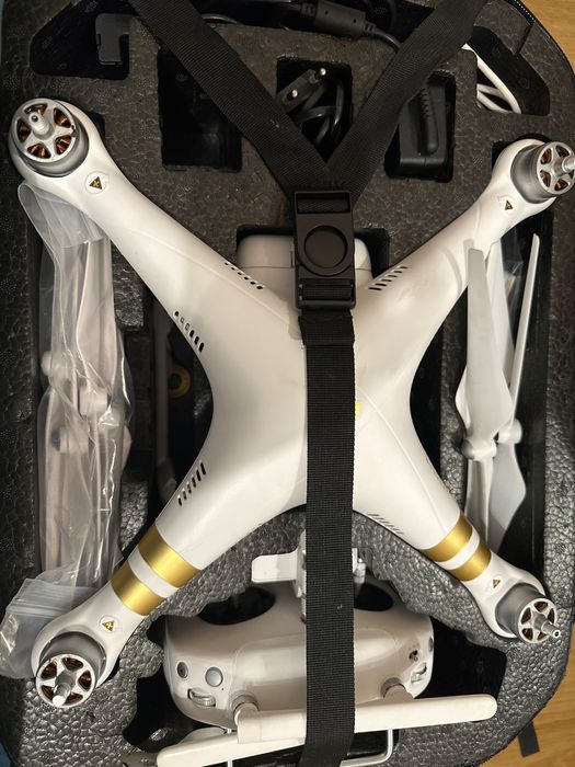 Дрон Dji Phantom 3