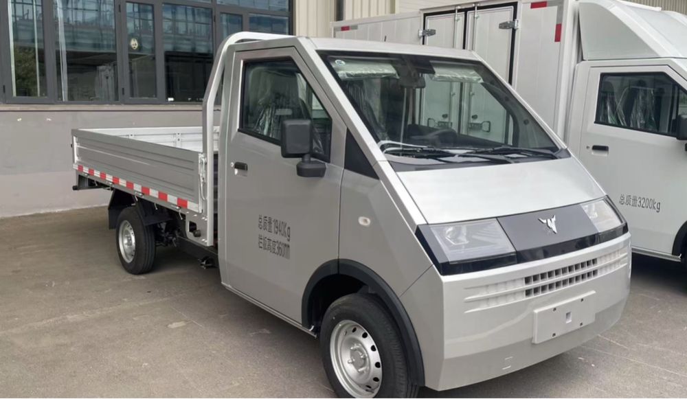 Электрический грузовик NEOMOR 0,8т