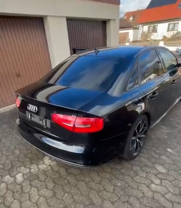 Audi A4  2.0 tdi 177 / 3x Sline/ cutie automata/Navigatie/Led/Carlig