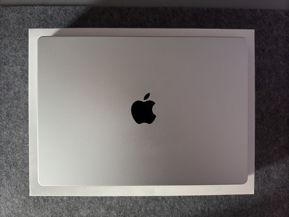 Apple MacBook Pro M1 Pro 14 16GB 512GB Silver