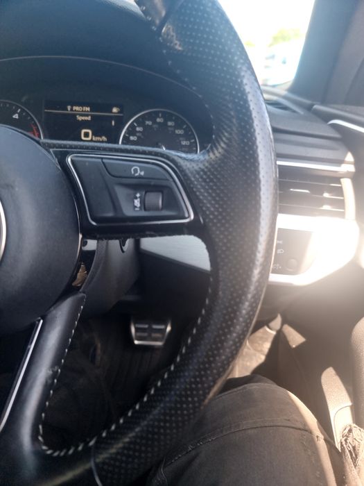 Volan s-line cu padele audi a4 a5 q5 b9 an 2016 pana 2020