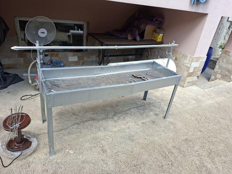 Грил барбекю чисто ново