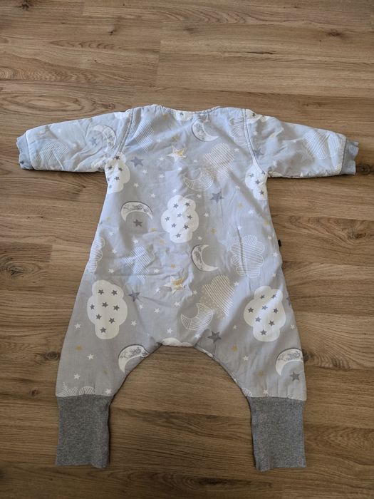 Спален чувал с ръчички и крачета