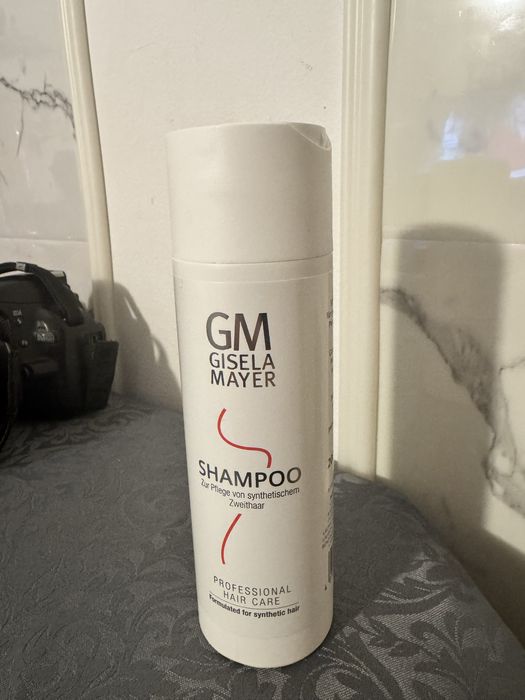 Peruca de calitate premim Gisela Mayer