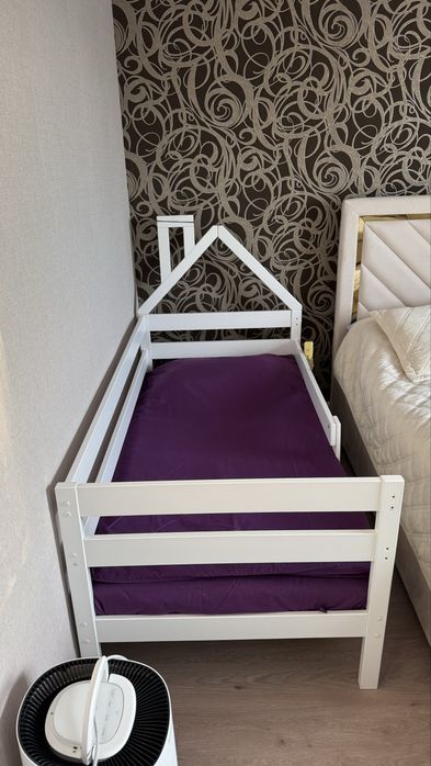 Продам детскую кровать