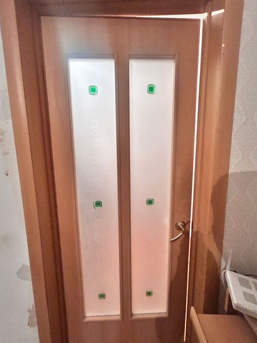 Двери б/у.     .