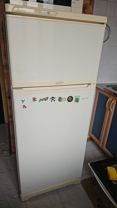 Холодильник б/у stinol