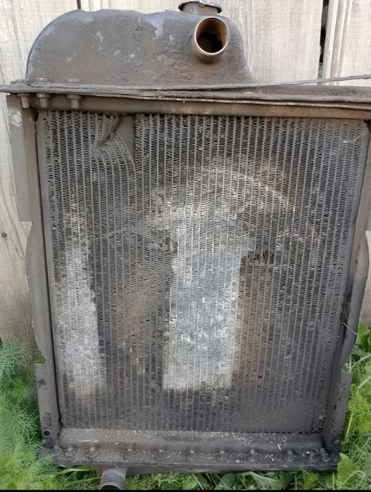 Продам радиатор на мтз 80