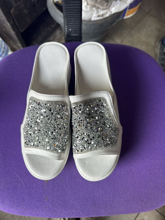 Дамск чехли, не са носени. 38 номер