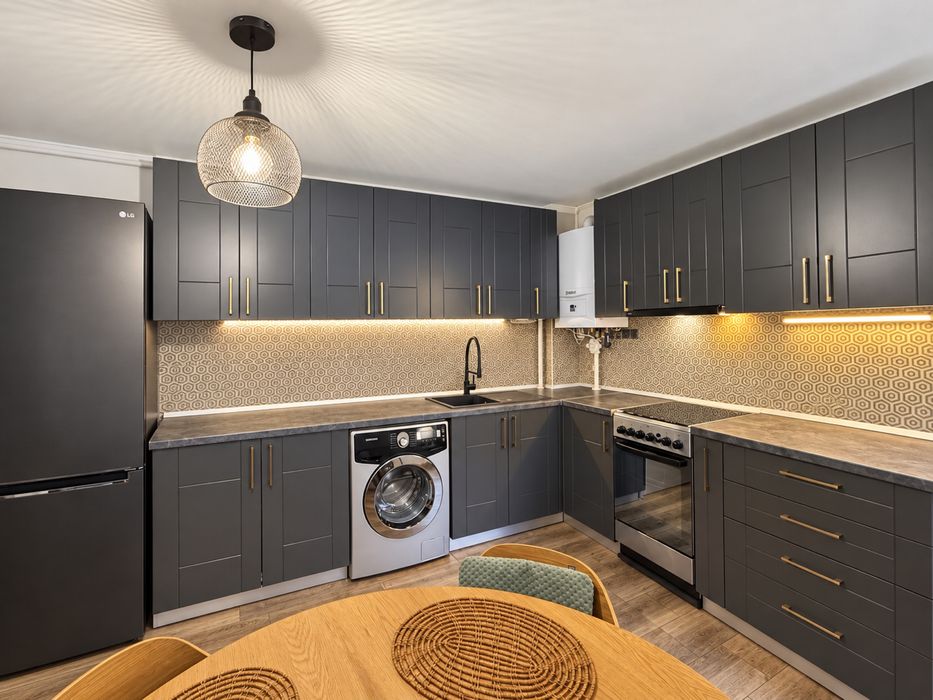 Apartament 2 camere decomandate in vila  Zorilor