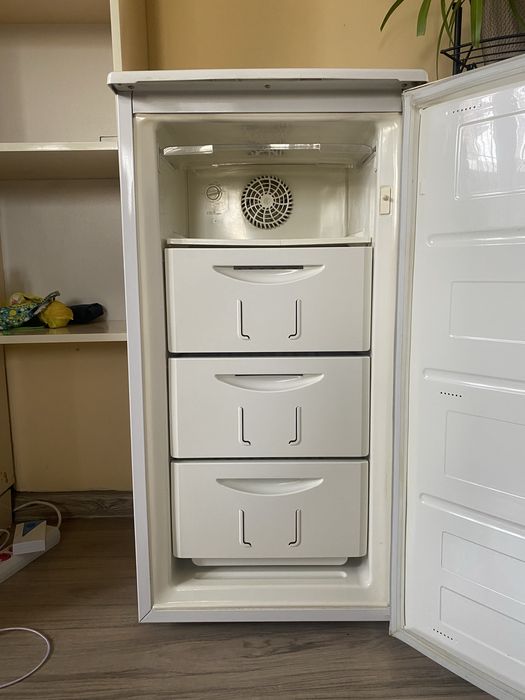 Морозильник Daewoo