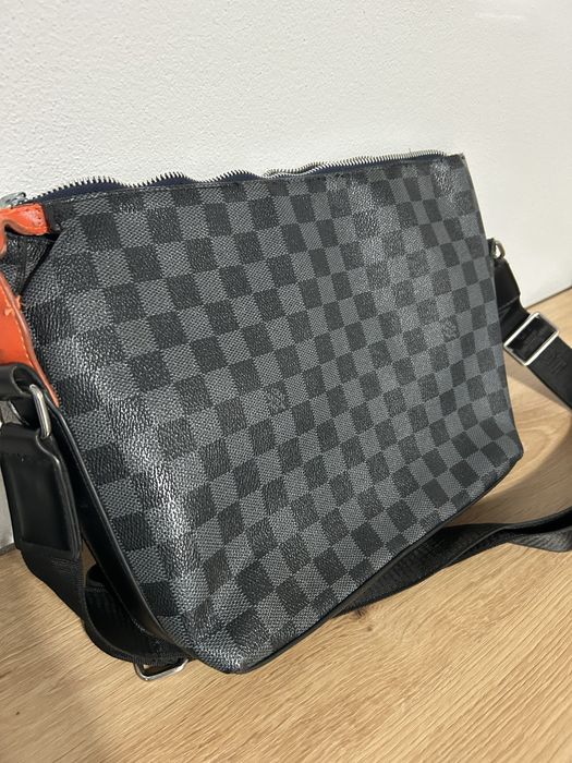 Vand geanta Louis Vuitton