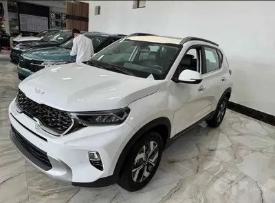 Срочно продается машина Kia Sonet eng fulli
