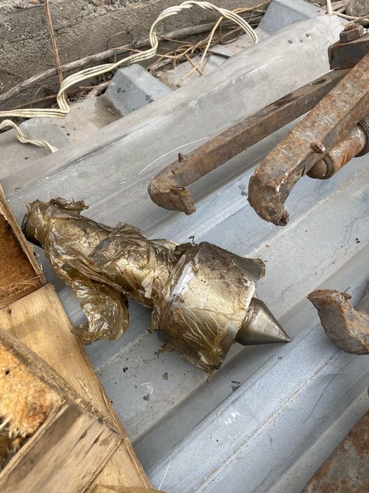 Продам метчик новый