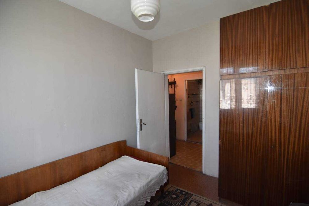 Продава се Тристаен апартамент в Пловдив, Каменица 2 - 68 кв.м за 1721 €/кв.м - Снимка #8