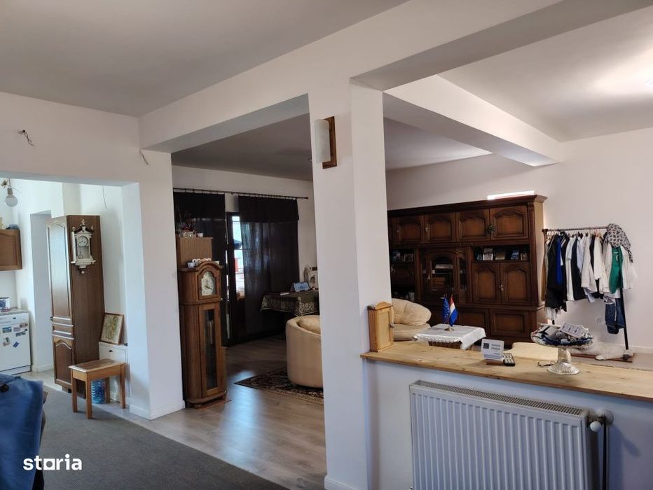 Casa de vanzare la cheie, 280 mp utili – zona Aeroport / Spitalul No