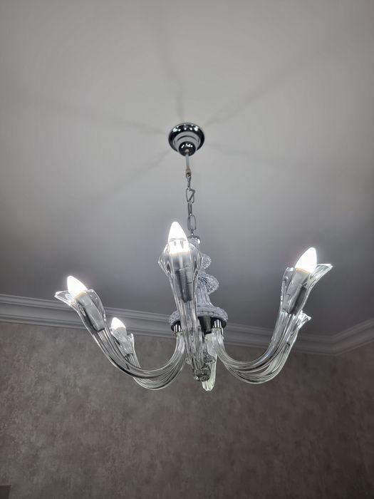 Продам люстру,  БУ