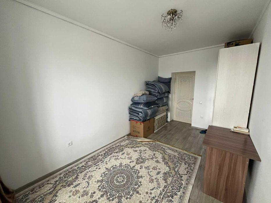 Продам 3х комн кв с ремонтом Батыс