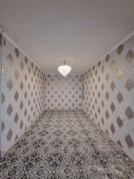 2х комнатная квартира на 6м этаже,Лифт в массиве  Согдиана