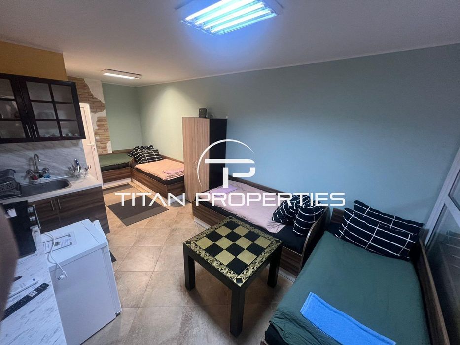 Дава се под наем Едностаен апартамент в Бургас, Лазур - 35 кв.м за 298.86 € - Снимка #2