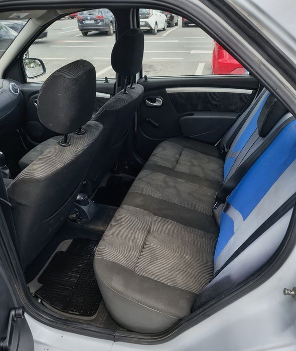 DACIA Logan 2010 — imagine 5