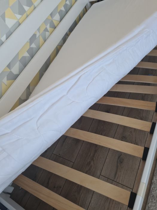 Продам Кровать Подростковую