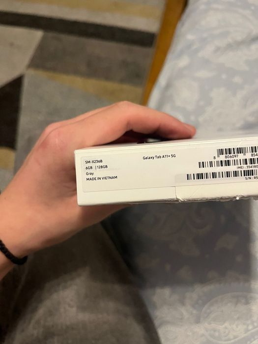 Vând/Schimb Tablete Samsung tab a11 5g