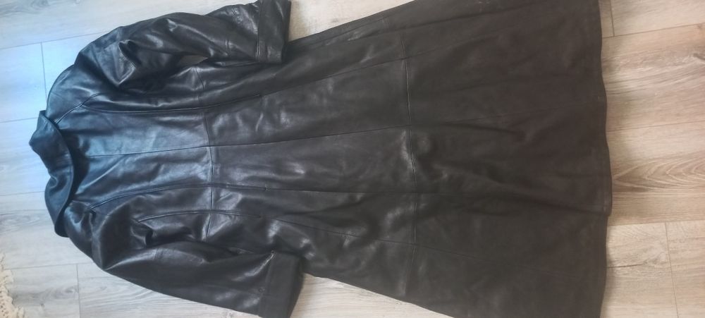 Кожаный плащ куртка