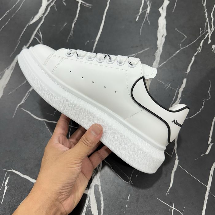 Adidasi Alexander McQueen Calitate Premium