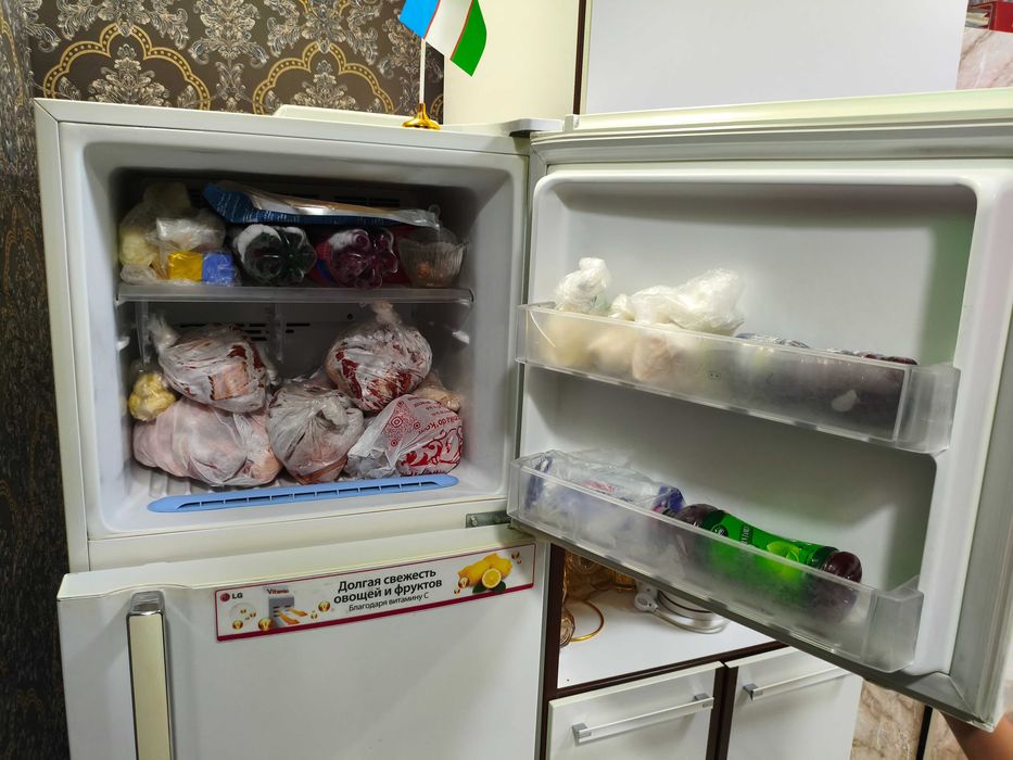 Продается Холодильник Lg