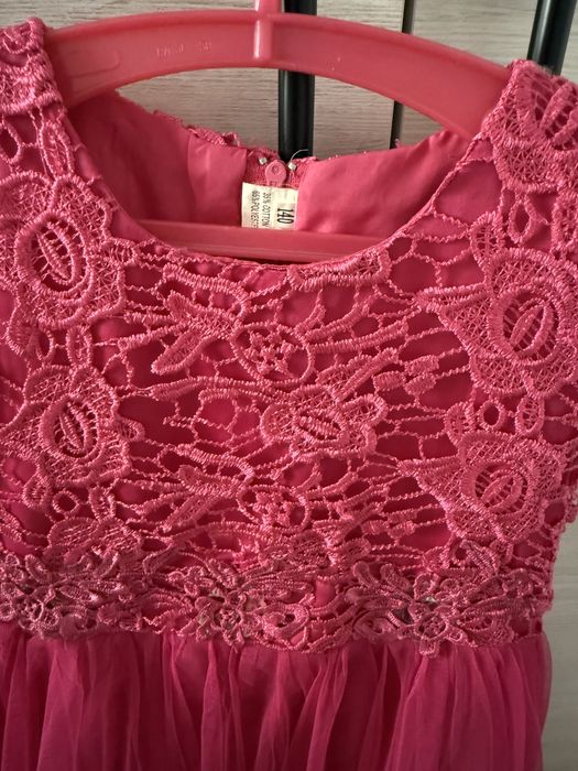 Продам детские платья