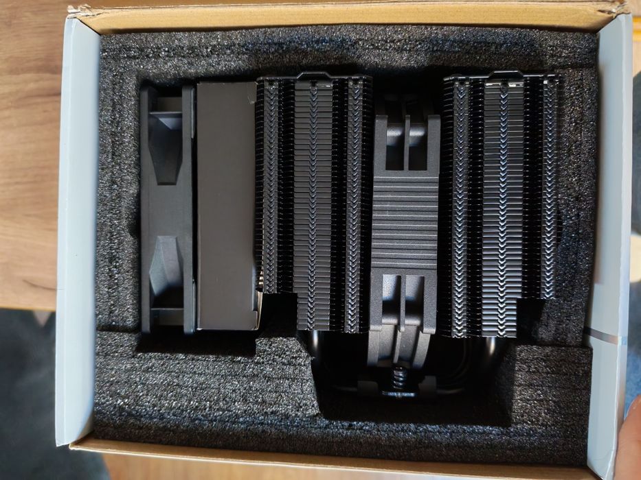 Cooler CPU Thermalright Peerless Assassin 140, negru