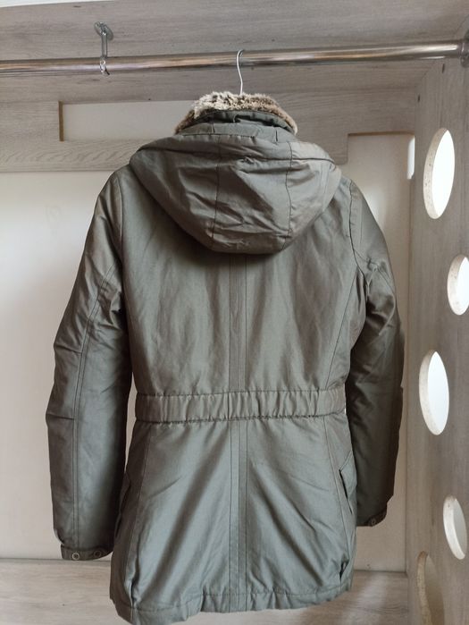 Пухена парка Woolrich за планина и ежедневие