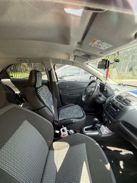 Chevrolet Cobalt 2024 — 4