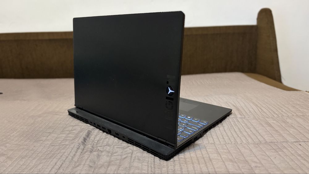 Laptop Lenovo Legion y530