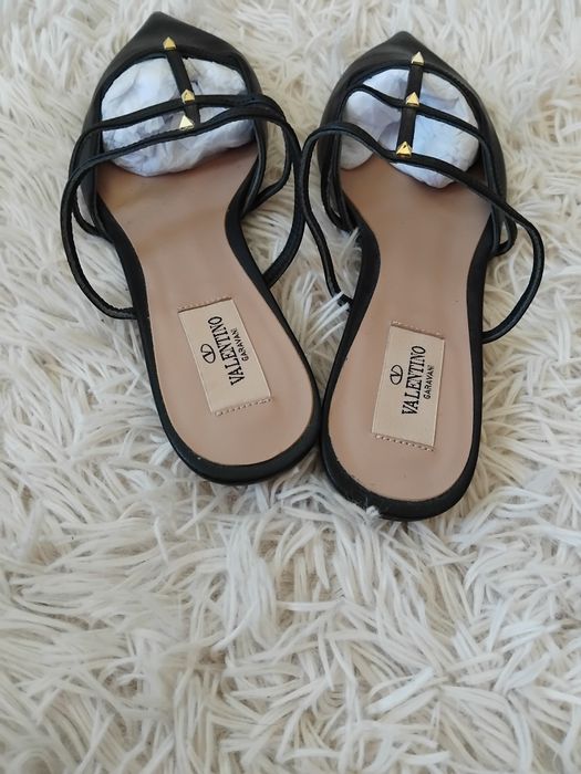 Valentino Garavani чехли ест.кожа