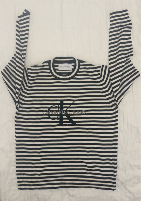 Calvin Klein пуловер