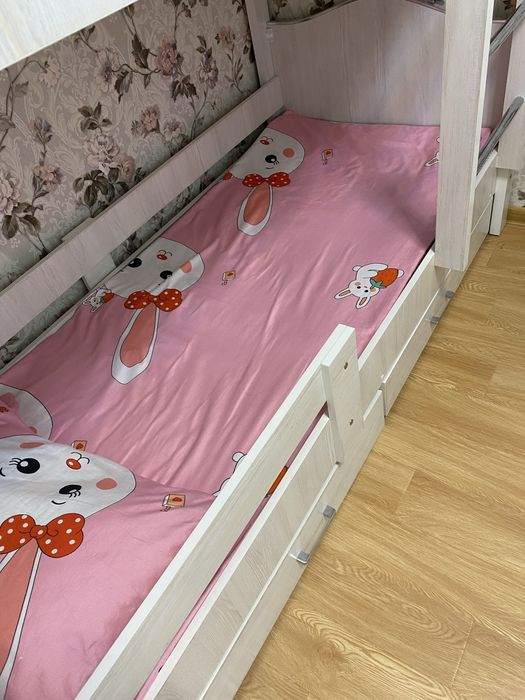 Bolalar kravati 2 etajli