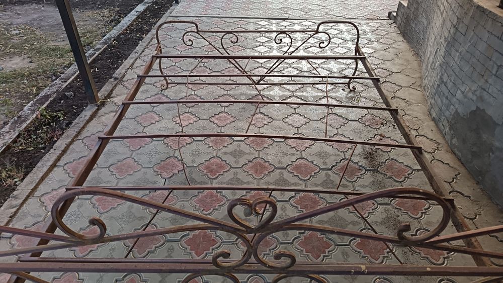 Продам кровать самодельный