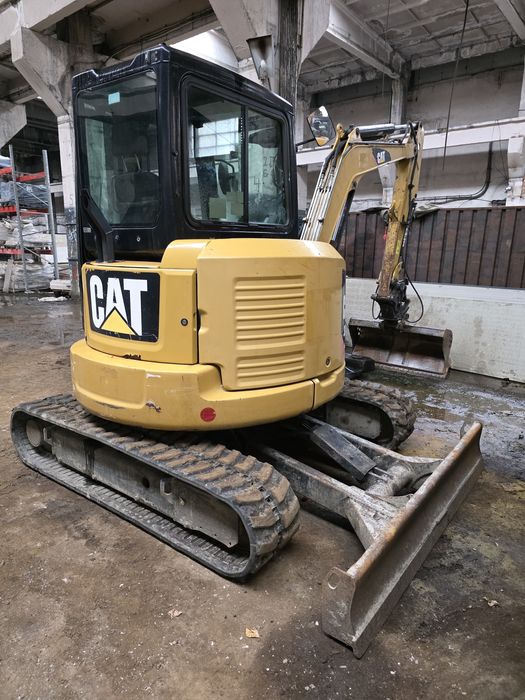 Miniexcavator Caterpillar 304E2 CR