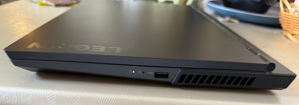 Lenovo Legion 5 – gaming 165Hz + RTX 3050 Ti, perfect pentru jocuri fără lag!