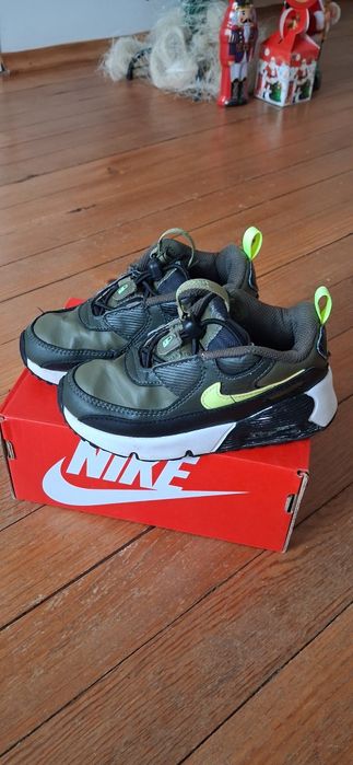 Маратонки Nike е