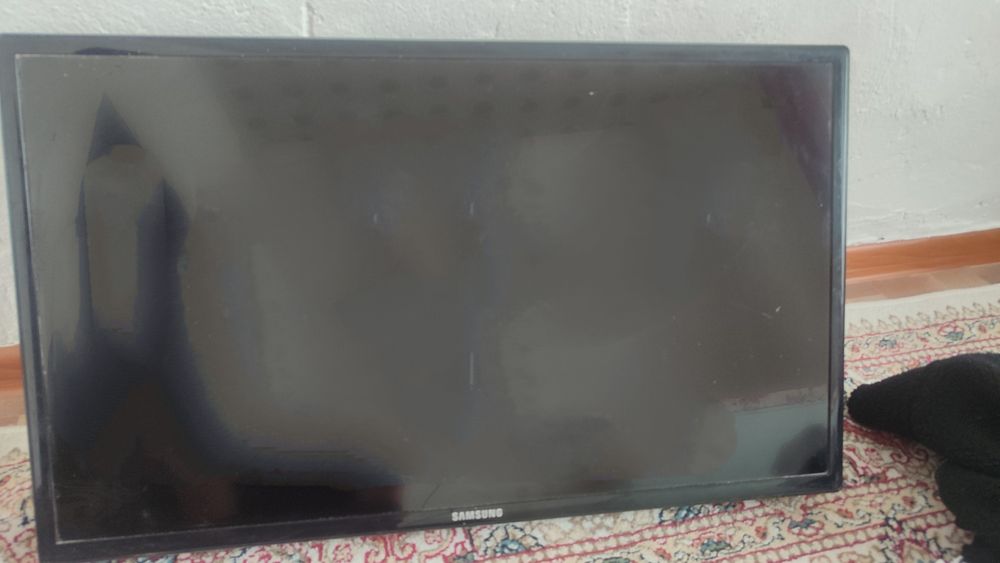 Телевизор SAMSUNG